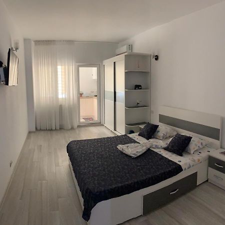 Ferienwohnung Sunny Garsoniera Eforie Nord Exterior foto